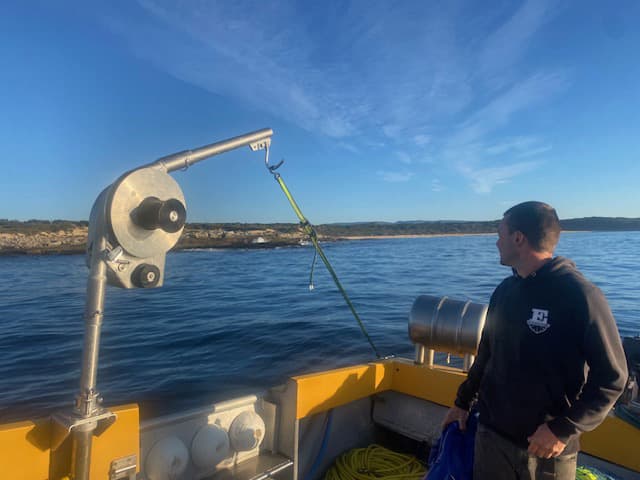 Diving grounds along Victoria's coast